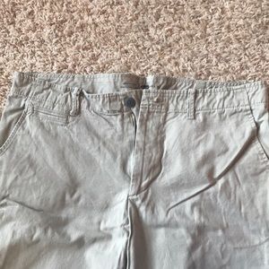 Old Navy light chinos size 40x36